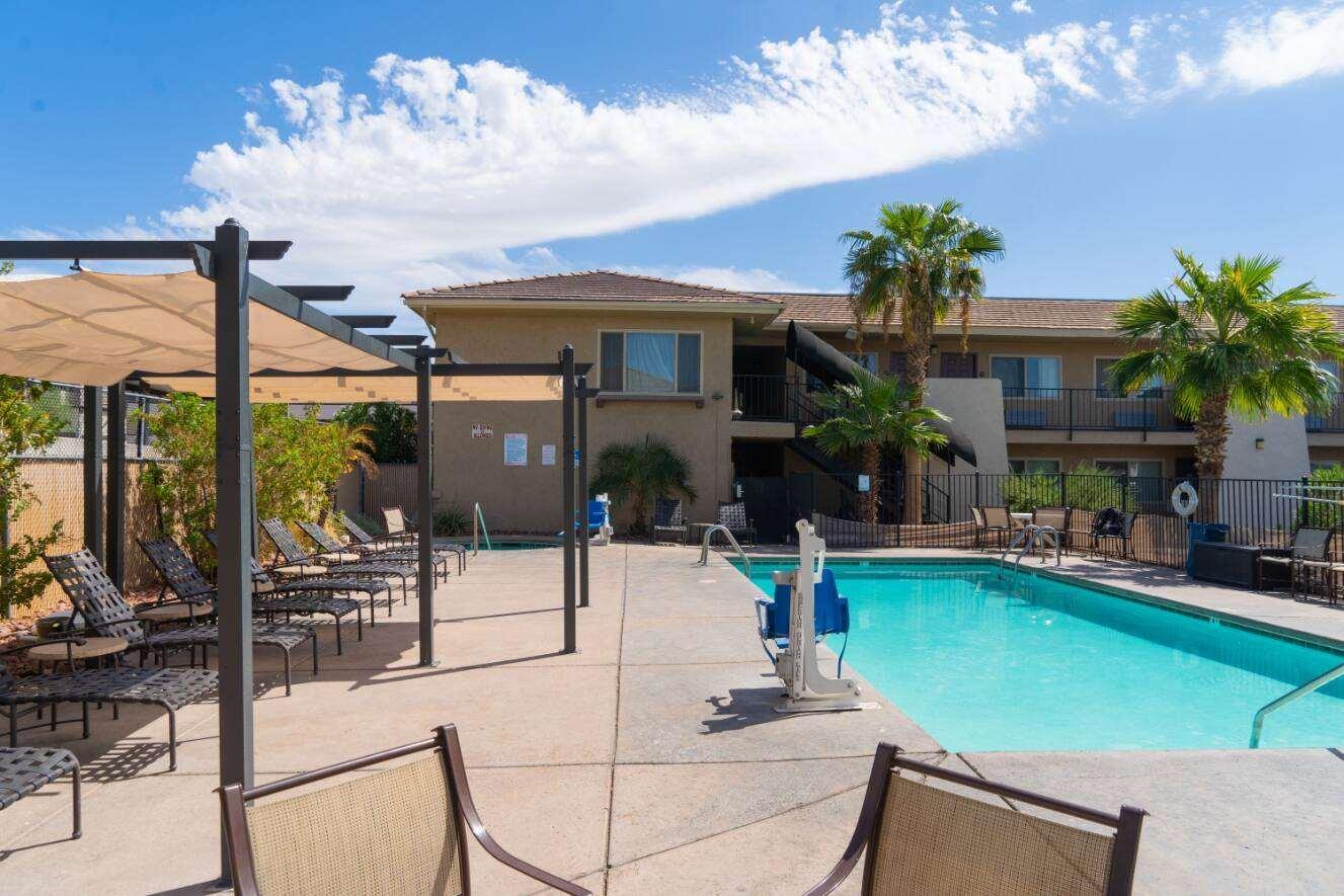 Days Inn By Wyndham Lake Havasu Lake Havasu City Exterior foto